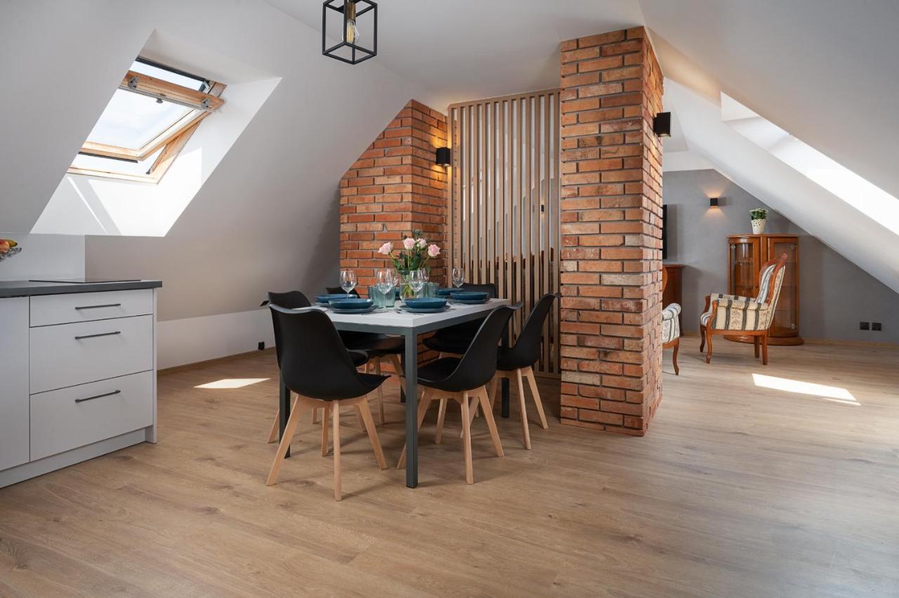 Roza Baltyku - Apartamenty I Pokoje A Debki Ngoại thất bức ảnh