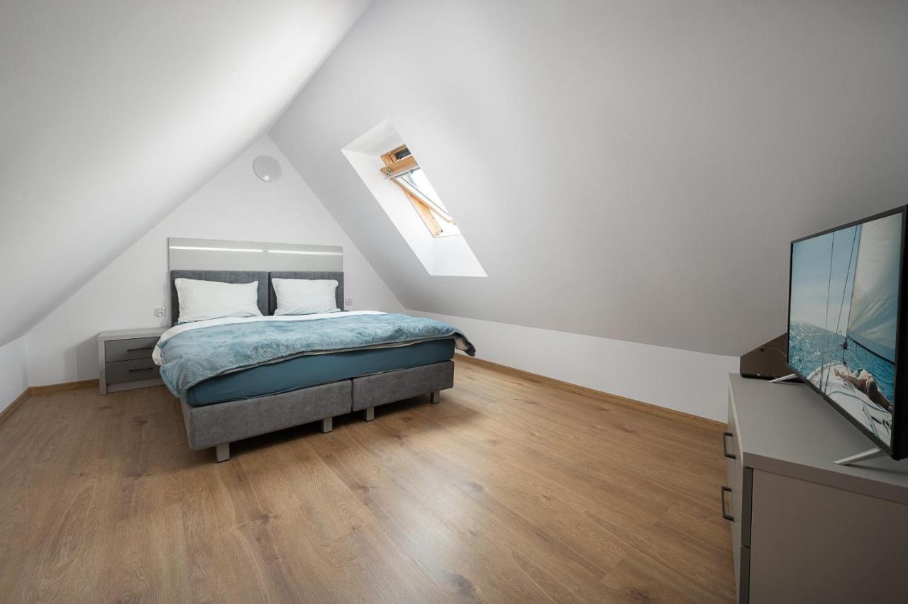 Roza Baltyku - Apartamenty I Pokoje A Debki Ngoại thất bức ảnh
