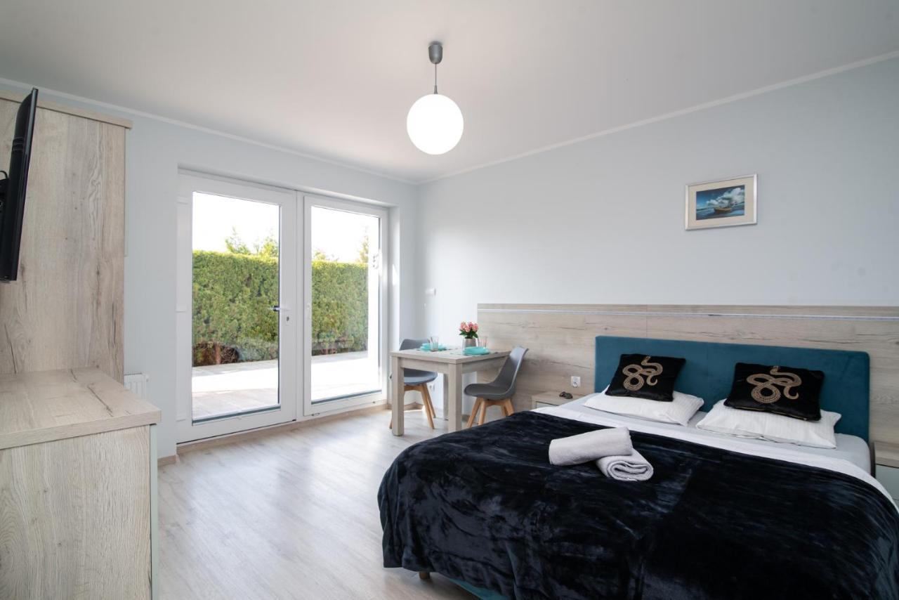 Roza Baltyku - Apartamenty I Pokoje A Debki Ngoại thất bức ảnh