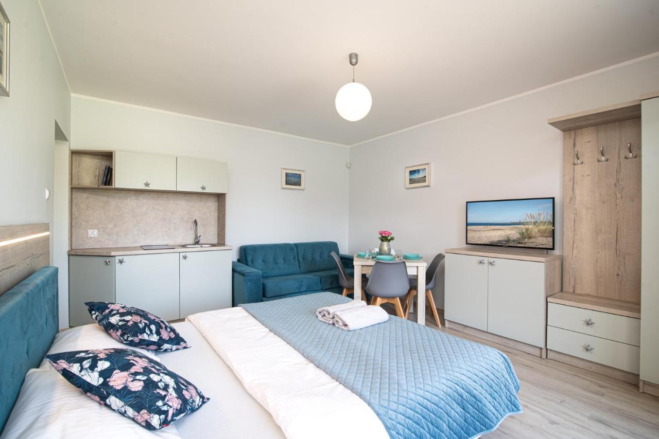 Roza Baltyku - Apartamenty I Pokoje A Debki Ngoại thất bức ảnh